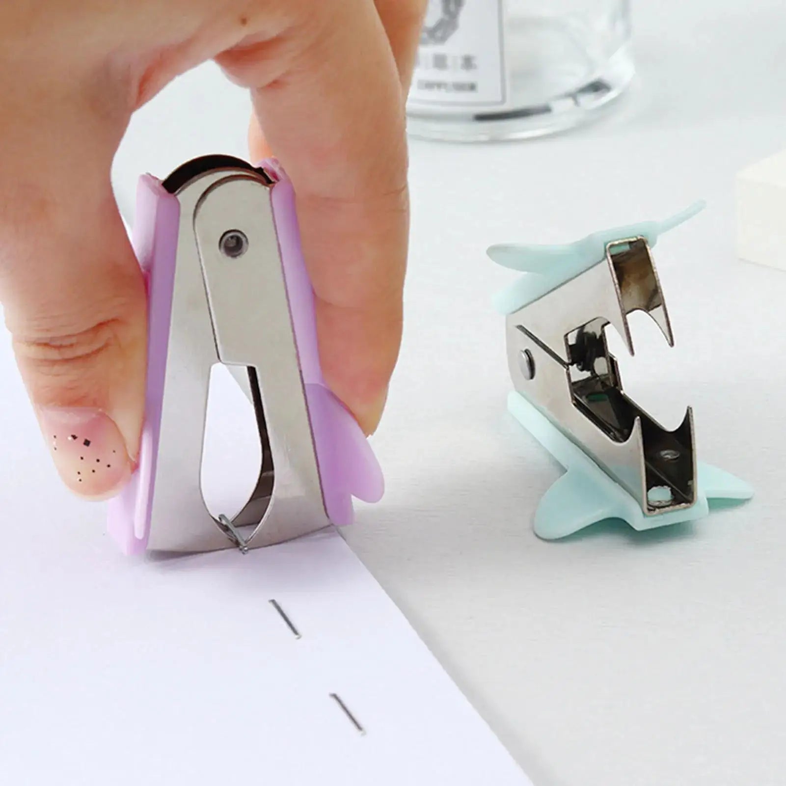 Random Colors Office Desktop Staples Stapler Remover Stationery Tools Staple Remover for Office Desk Accessories-faithfullyfocusd