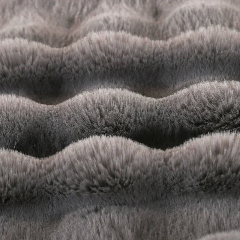 Luxury Soft Faux Fur Throw Blanket Fuzzy Plush Bedspread on the bed plaid sofa cover blankets and throws for living room bedroom-faithfullyfocusd