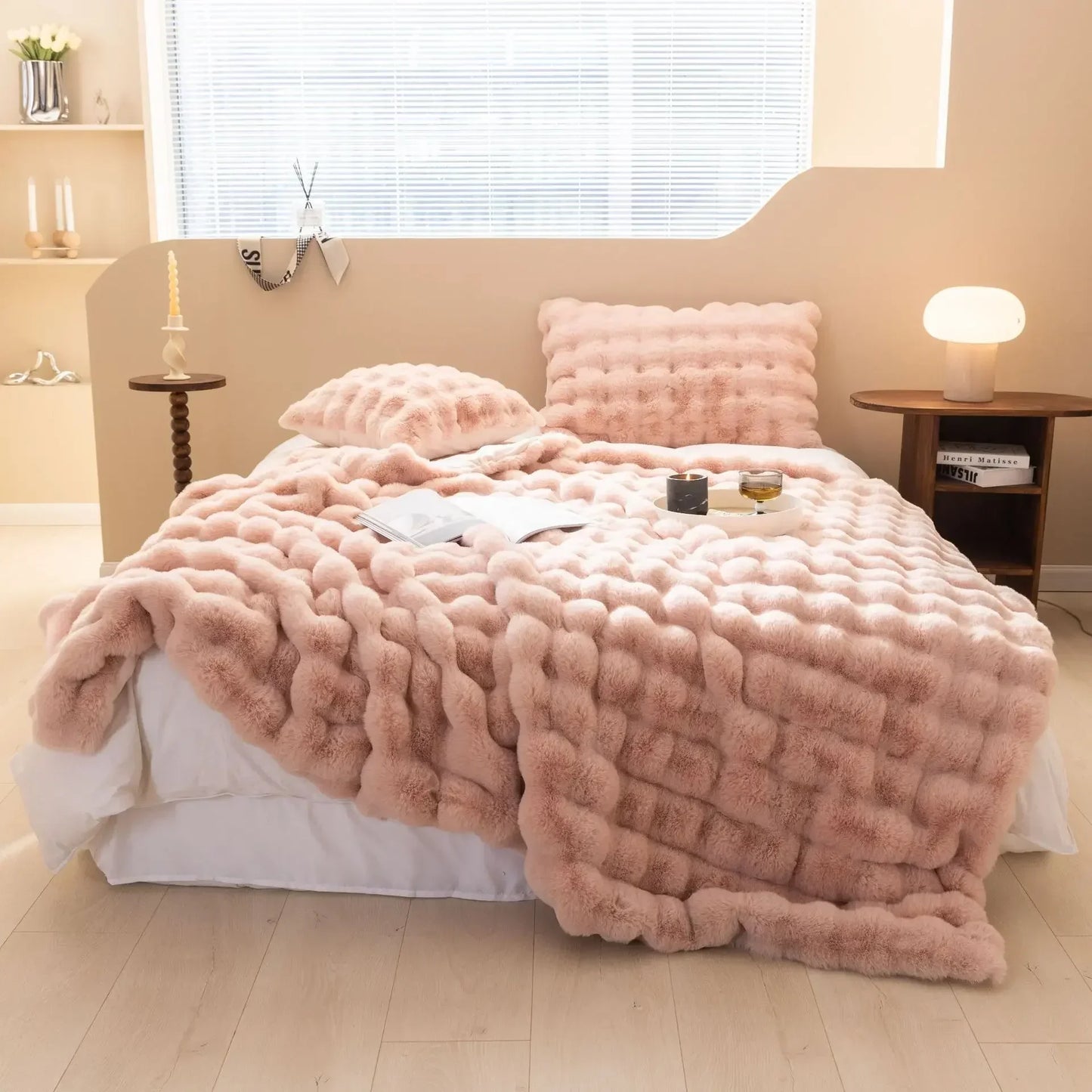 Luxury Soft Faux Fur Throw Blanket Fuzzy Plush Bedspread on the bed plaid sofa cover blankets and throws for living room bedroom-faithfullyfocusd